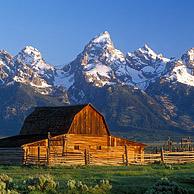 The John Moulton Barn on Mormon Row at the base of the Tetons in the Grand Teton National Park, Wyoming, US
<BR><BR>More images at www.arterra.be</P>